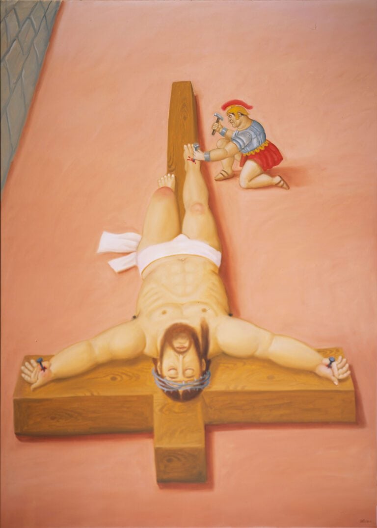 Jesús clavado en la cruz